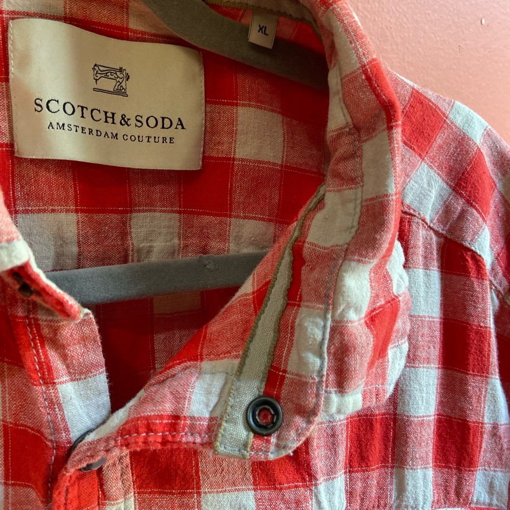 Scotch and Soda linen short sleeve snap button down. Amsterdam Couture.
